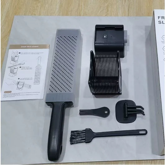 Handheld fresh meat slicer